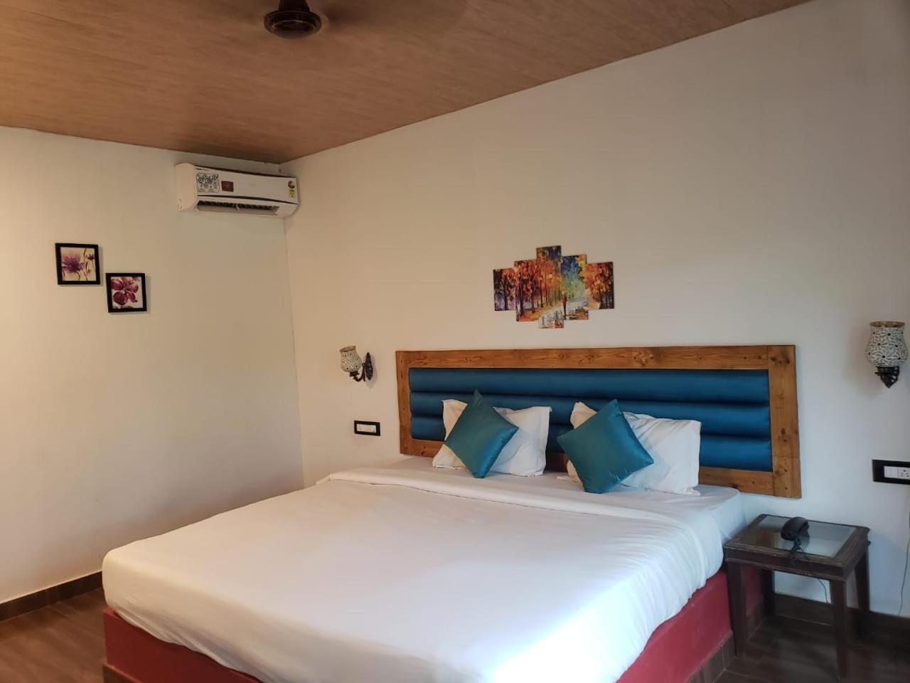 White Truffle Resort, Arambol Bagian luar foto