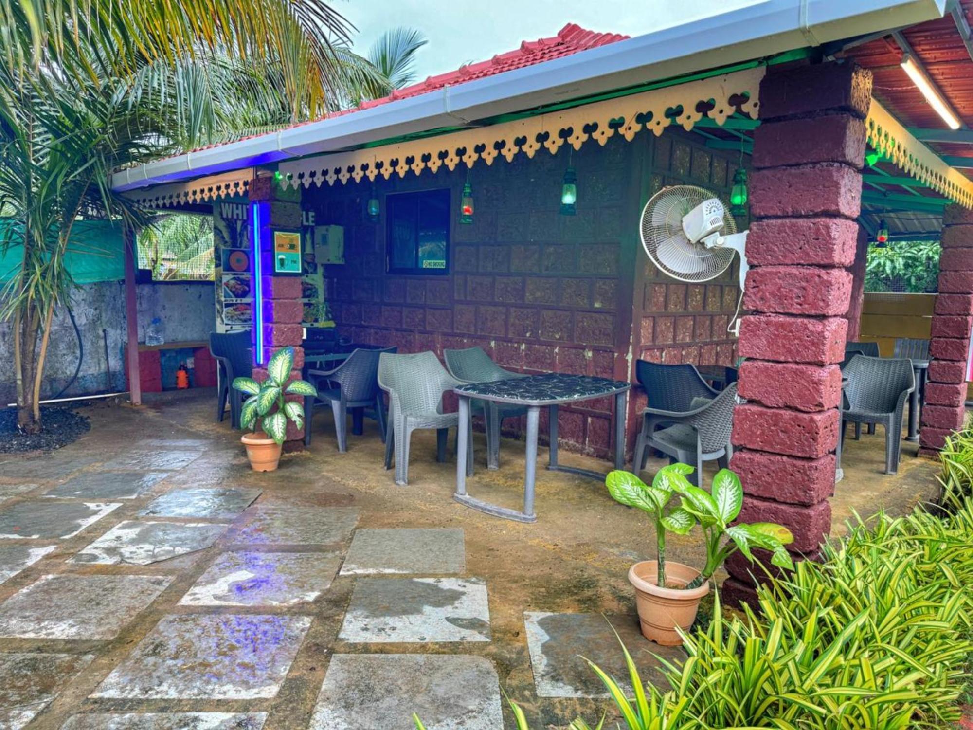 White Truffle Resort, Arambol Bagian luar foto