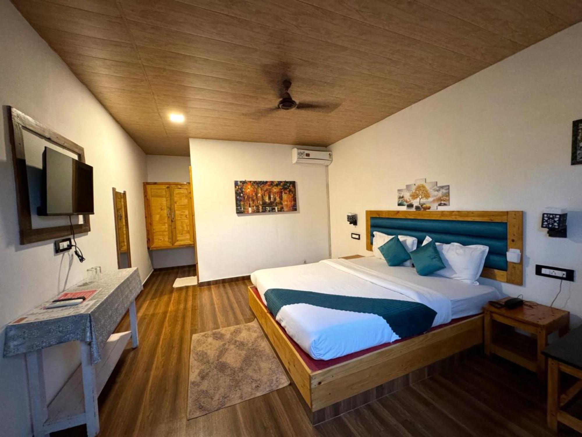 White Truffle Resort, Arambol Bagian luar foto