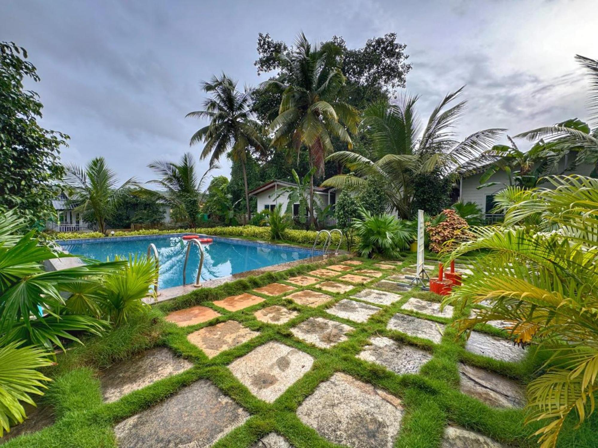 White Truffle Resort, Arambol Bagian luar foto